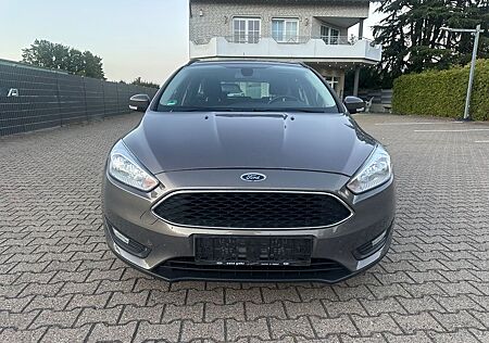 Ford Focus Turnier Business in Top Zustand