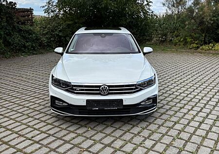 VW Passat Variant Volkswagen TDI SCR Business Variant R-Line