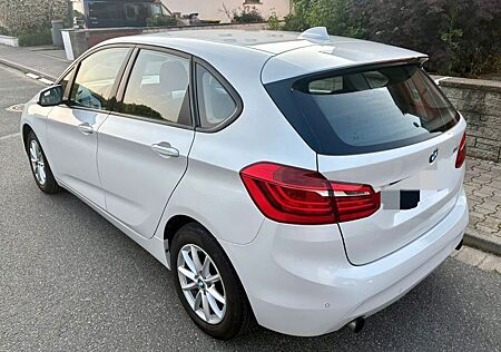 BMW 2er 220 Active Tourer 220i Luxury Line Luxury Line
