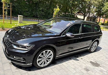 VW Passat Variant Volkswagen 2.0 TDI SCR DSG Variant - R Line