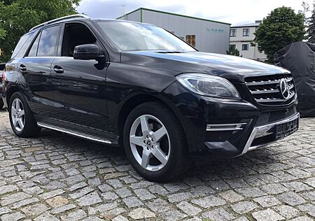 Mercedes-Benz ML 350 ML -Klasse CDI BlueTec/PanoramaDach