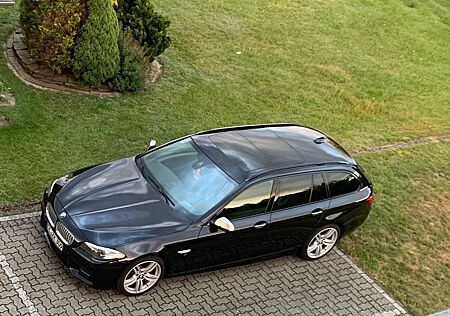 BMW M550d xDrive Touring A M