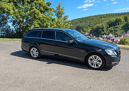 Mercedes-Benz E 200 CDI T BlueEFFICIENCY AVANTGARDE AVANTGARDE
