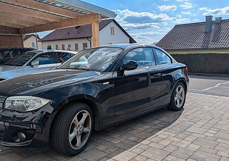 BMW 125i Coupé -