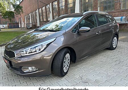 Kia Cee'd Sportswagon ** Ersthand**