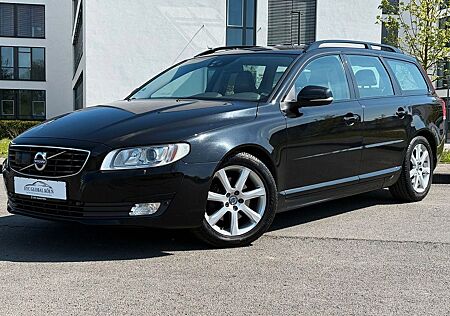 Volvo V70 Kombi Linje Svart,Automatik,Leder,133kW,