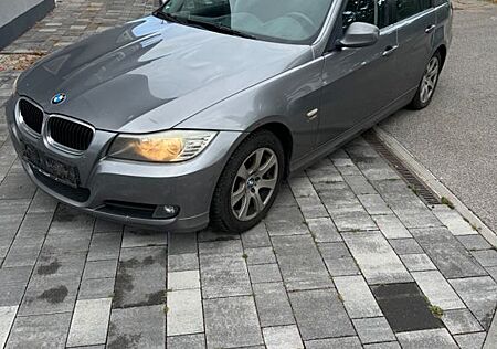 BMW 320d 320 Baureihe 3 Lim. xDrive