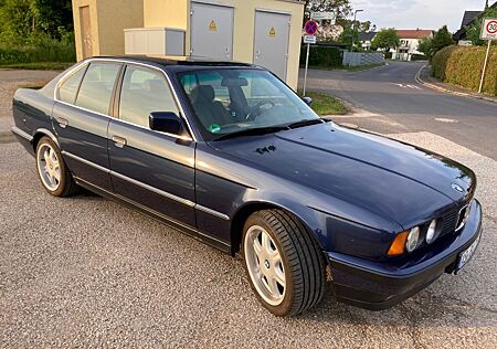 BMW 525i Touring