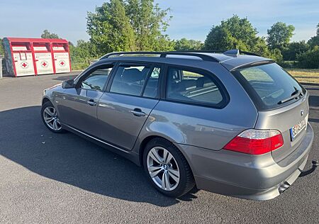BMW 523i touring -