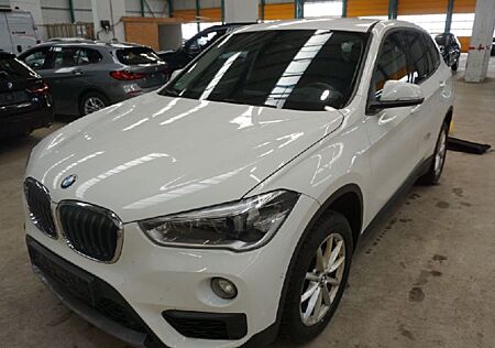 BMW X1 sDrive 18 d Advantage Aut/LED/HUD/12900n