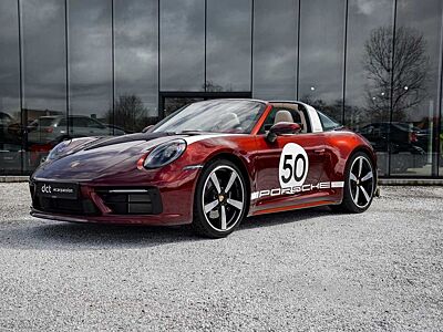 Porsche 992 4S Heritage Design Edition ** NEW **