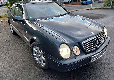 Mercedes-Benz CLK 320 Elegance,Xenon Schiebedach,Memory