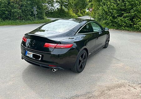 Renault Laguna Coupé dCi 150 - Monaco GP