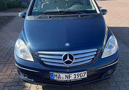 Mercedes-Benz B 180 CDI -