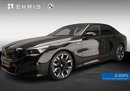 BMW i5 M60 xDrive | M-Sportpakket | LED | Leder | HU