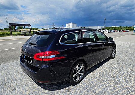 Peugeot 308 SW Allure 130 PureTech S&S Panorama Leder
