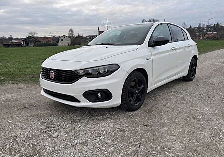 Fiat Tipo 1.4 T-Jet S-DESIGN S-DESIGN