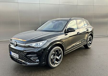 VW Tiguan Volkswagen 2.0 TDI 4Motion R-Line Black Style Matrix