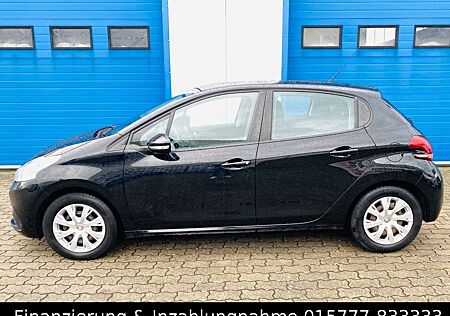 Peugeot 208 Tempomat Klima PDC Bluetooth Einparkhilfe