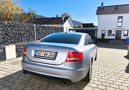 Audi A6 2.4 multitronic -