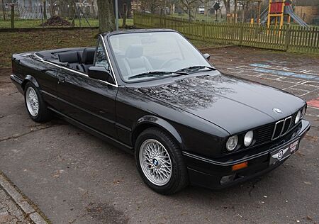 BMW 320i Cabrio im TOP ZUSTAND - 5 Gang