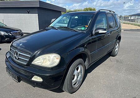 Mercedes-Benz ML 400 ML -Klasse CDI LKW 2 Seats