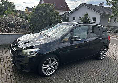 BMW 218i Active Tourer neuer Kundendienst
