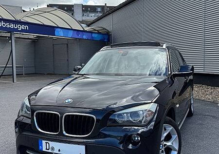 BMW X1 xDrive20d Pano, 8-fach, Scheckheft, Tempomat