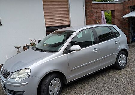 VW Polo Volkswagen 1.2 47kW Trendline TÜV+Reifen+Service neu
