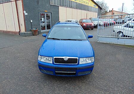Skoda Octavia Combi Tour