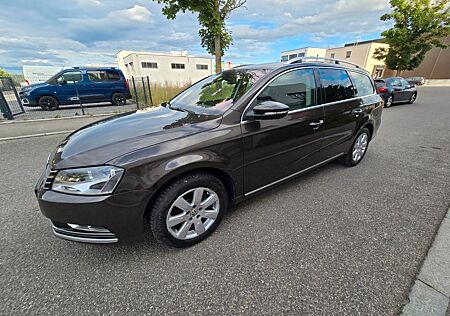 VW Passat Variant Volkswagen Highline EcoFuel Benzin Erdgas/LE