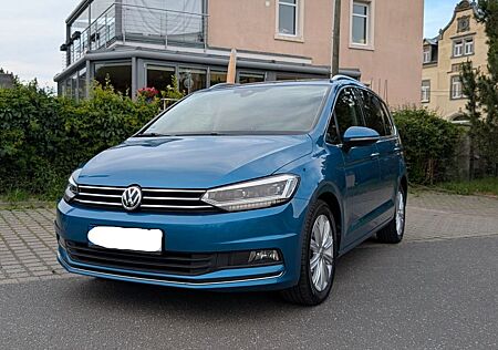 VW Touran Volkswagen TDI 140kW DSG Highline Standhzg. VOLL
