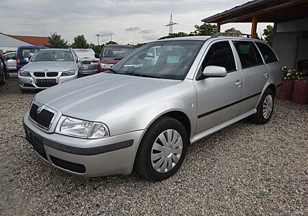 Skoda Octavia Combi 2.0 Style Automatik