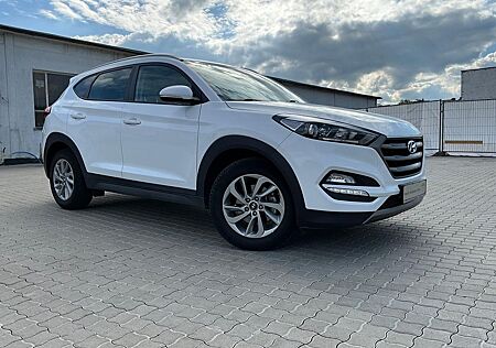 Hyundai Tucson Intro Edition 4WD 1.6 TGDI KAT Automatik,