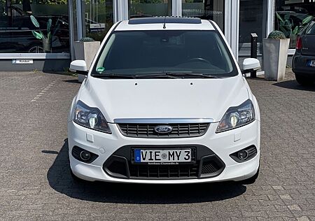 Ford Focus Lim. Titanium