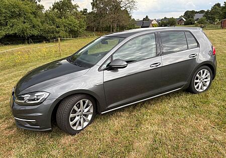 VW Golf Volkswagen 1.5 TSI ACT OPF BlueMotion AHK KAM LED NAVI