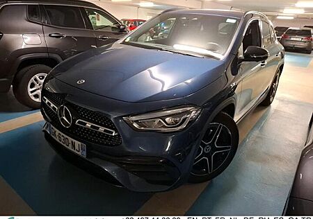 Mercedes-Benz GLA 200 d Aut. AMG Night Widescreen Ambient LED