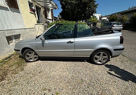 VW Golf Volkswagen 2.0 Classicline Cabriolet Classicline