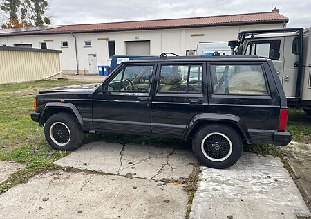 Jeep Cherokee XJ Limited