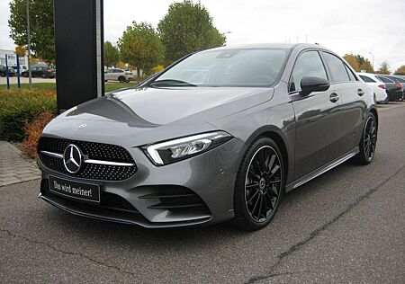 Mercedes-Benz A 200 Lim. AMG 7G LED Kamera Night CarPlay Ambi