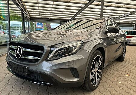 Mercedes-Benz GLA 200 Urban Xenon Navi nur 77500 KM !!!