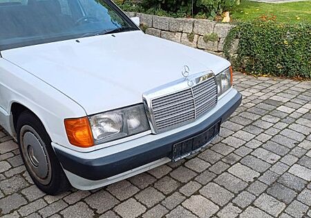 Mercedes-Benz 190