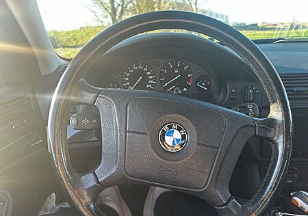 BMW 520i - Tüv bis 09-2026