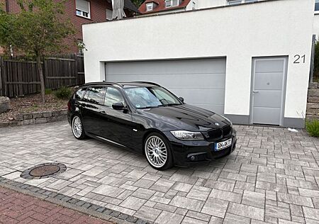 BMW 320i Touring Aut M-Sport Pano 19 Zoll Scheckheft