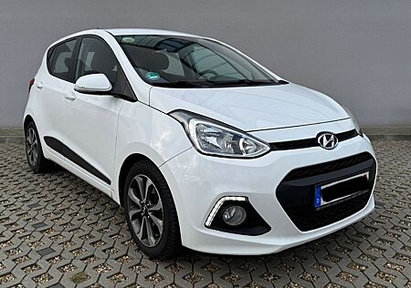Hyundai i10 FIFA World Cup Edition*TÜV NEU / SHZ / KLIMA