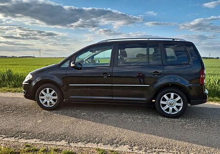 VW Touran Volkswagen 2.0 TDI 125kW DSG DPF -
