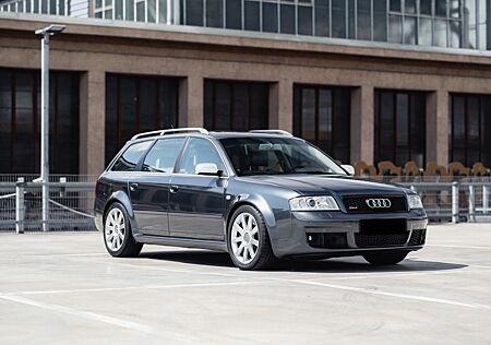 Audi RS6 4.2 tiptronic quattro Avant -