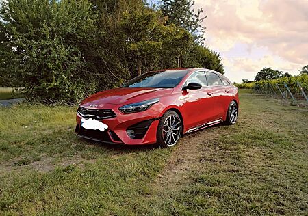 Kia Pro_ceed pro_cee'd / ProCeed 1.6 T-GDI DCT GT