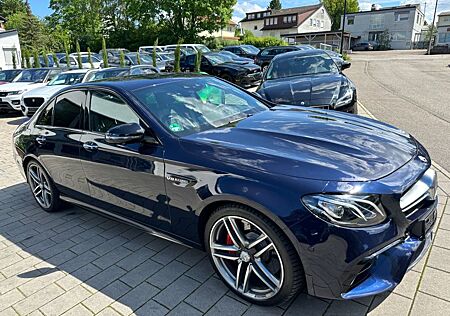 Mercedes-Benz E 63 AMG Bi-Turbo 4Matic+ Head-Up DEUTSCH 612ps