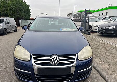 VW Jetta Volkswagen V Trendline